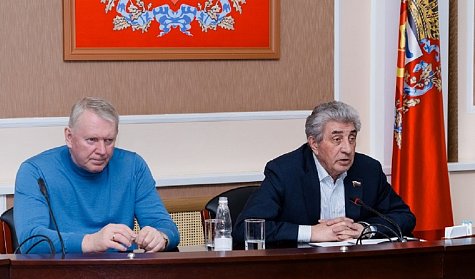 Совет ЗС собрался в экстренном порядке